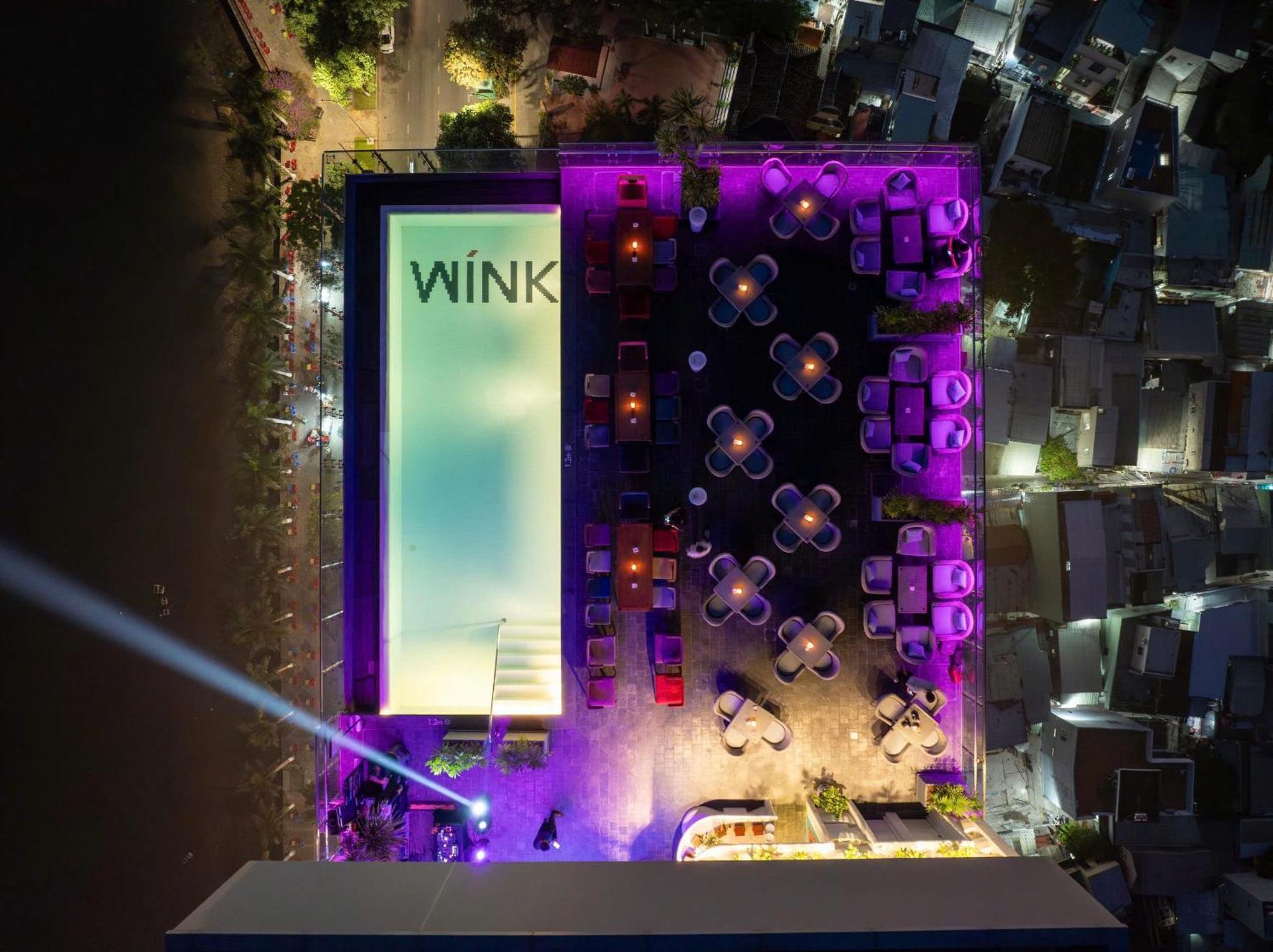 Wink Icon Riverside - Luxury - 24hrs & Rooftop Pool Bar