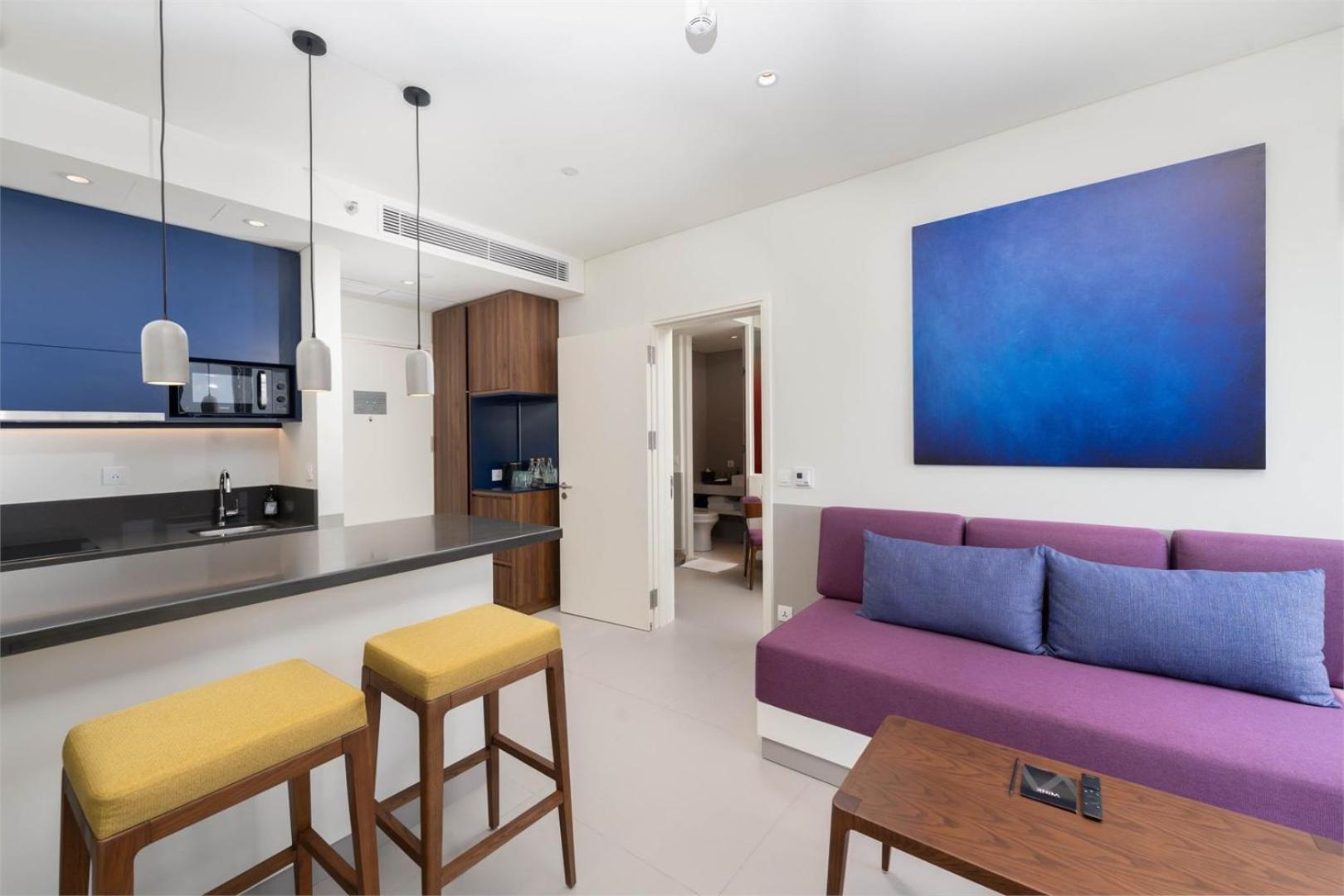 Hotel Wink Icon Riverside - Luxury - 24hrs & Rooftop Pool Bar